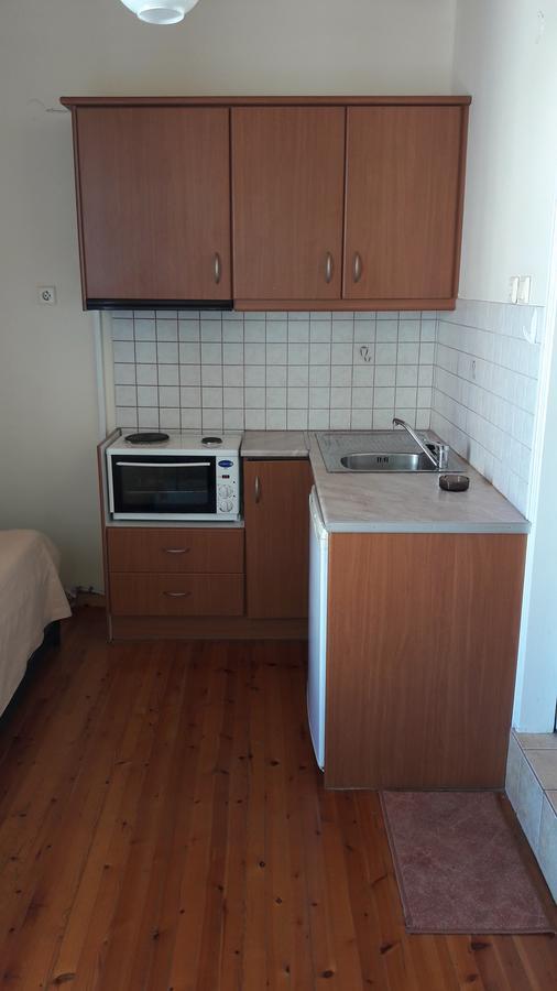 Aparthotel Xenodoxeio Patrai à Lefkáda Extérieur photo